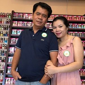 Meet your Posher, Laura